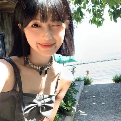 我们都爱他！